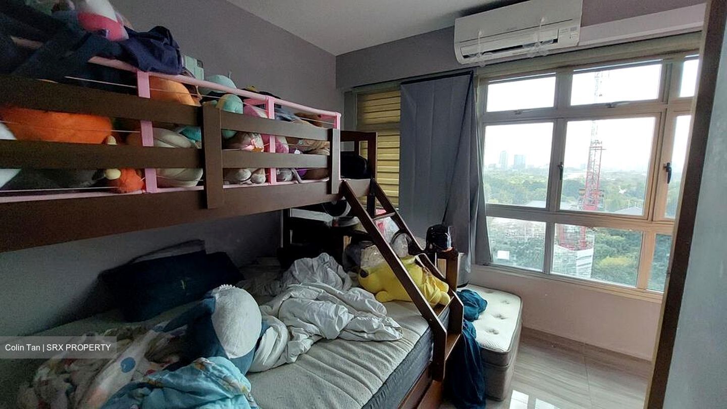 Blk 166B Yung Kuang Court (Jurong West), HDB 5 Rooms #522576151